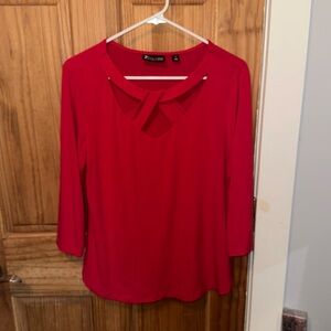 New York & Company V neck top